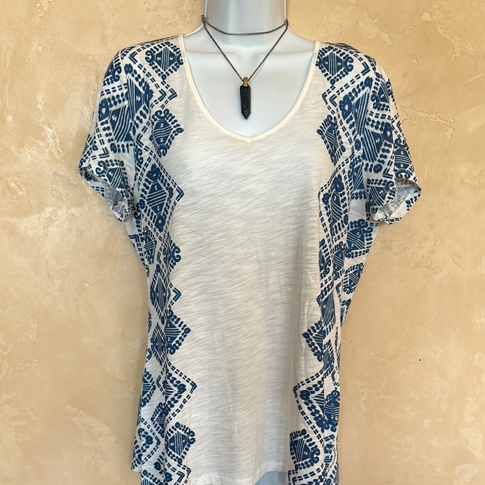 Lucky 🍀 Brand Print Women's Top - L
